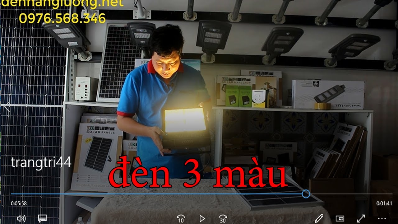 Đèn led trang trí sân vườn 3 màu năng lượng mặt trời